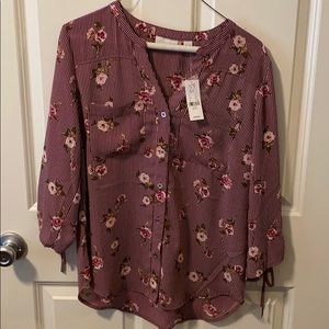 NWT beautiful floral blouse!